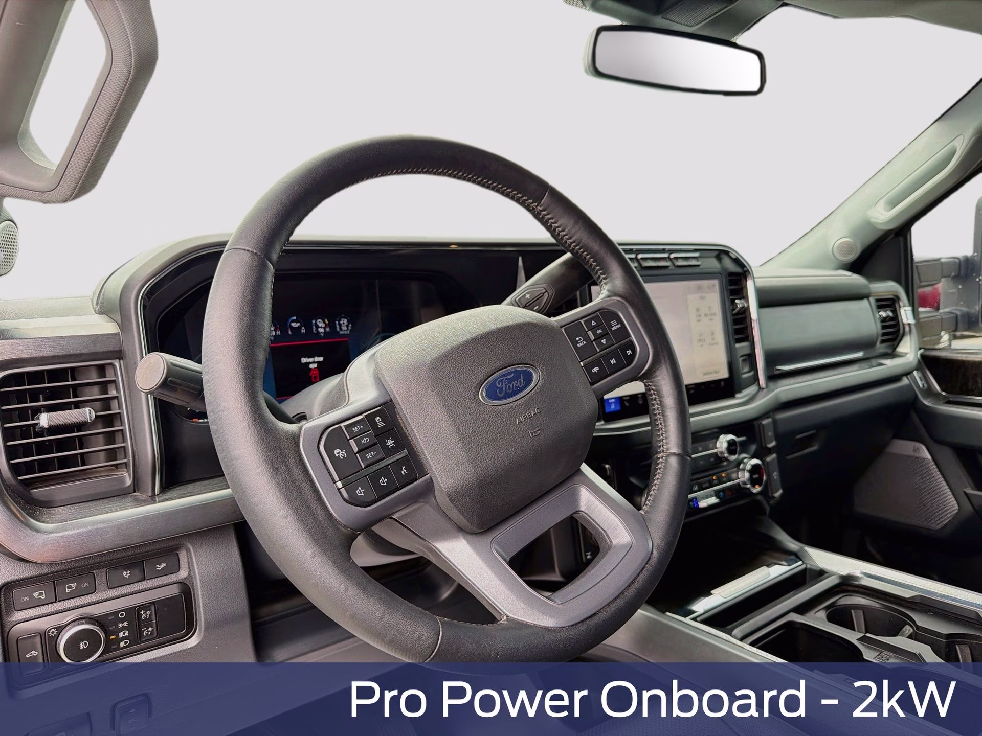2023 Oxford White Ford Super Duty F-250 SRW Lariat 4X4 Truck