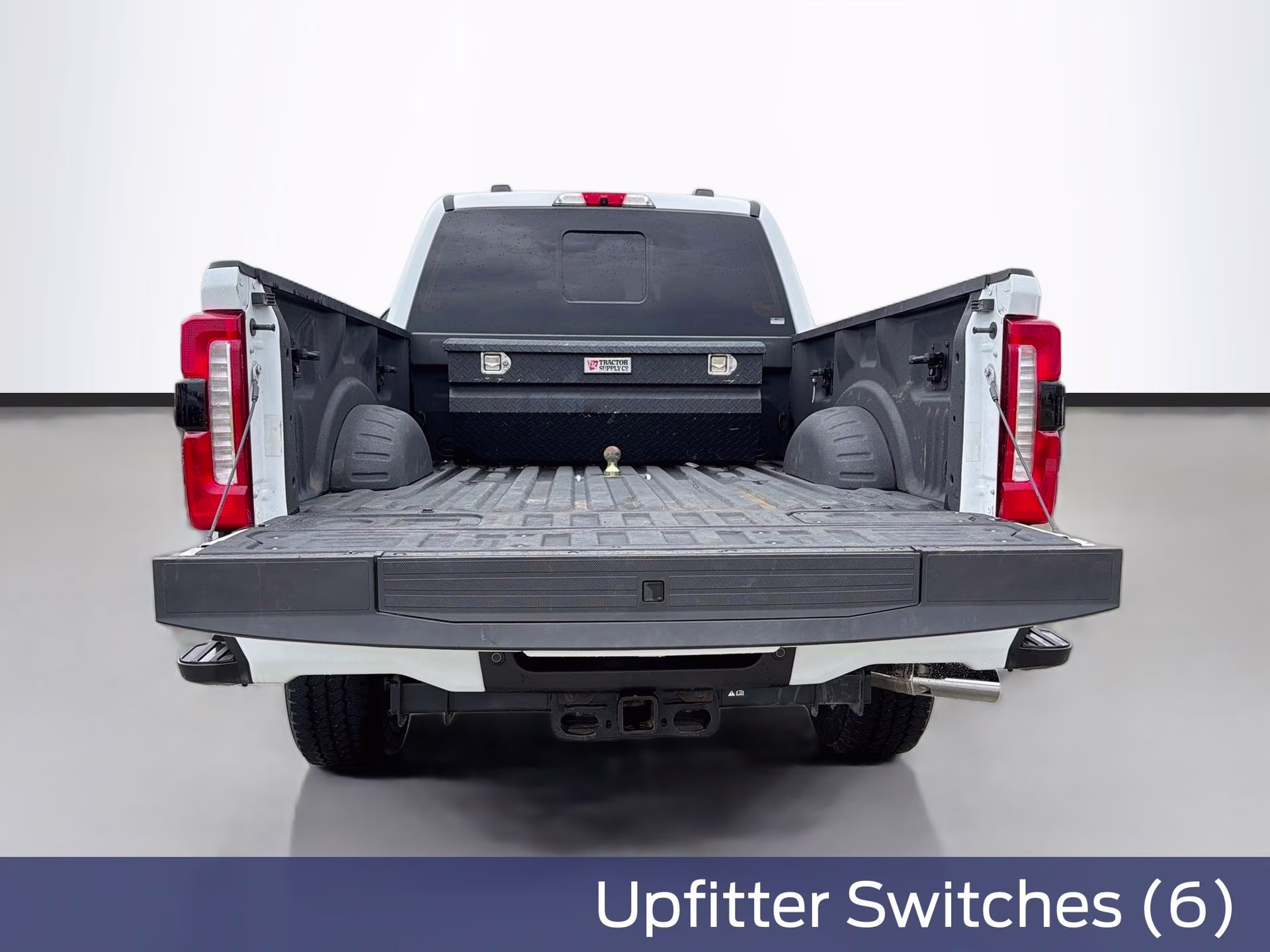 2023 Oxford White Ford Super Duty F-250 SRW Lariat 4X4 Truck