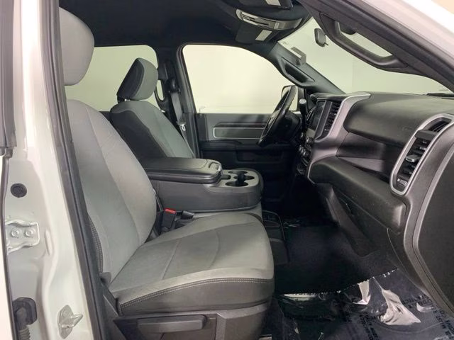 2022 Bright White Clearcoat Ram 2500 Big Horn 4X4 Truck