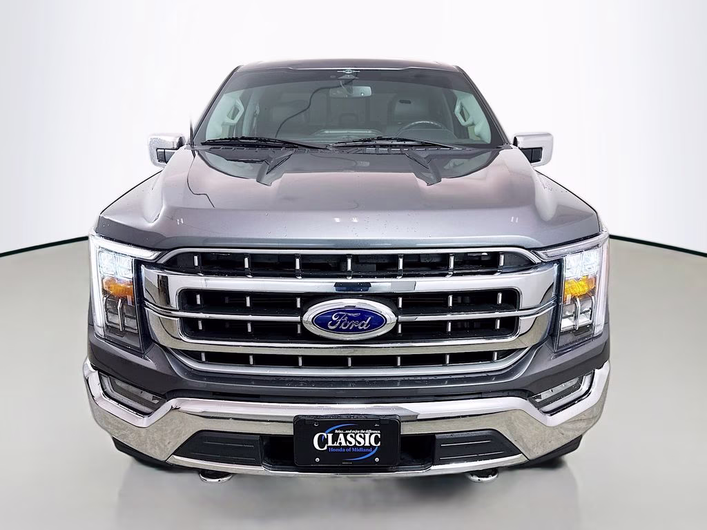 2023 Gray Metallic Ford F-150 Lariat 4X4 Truck