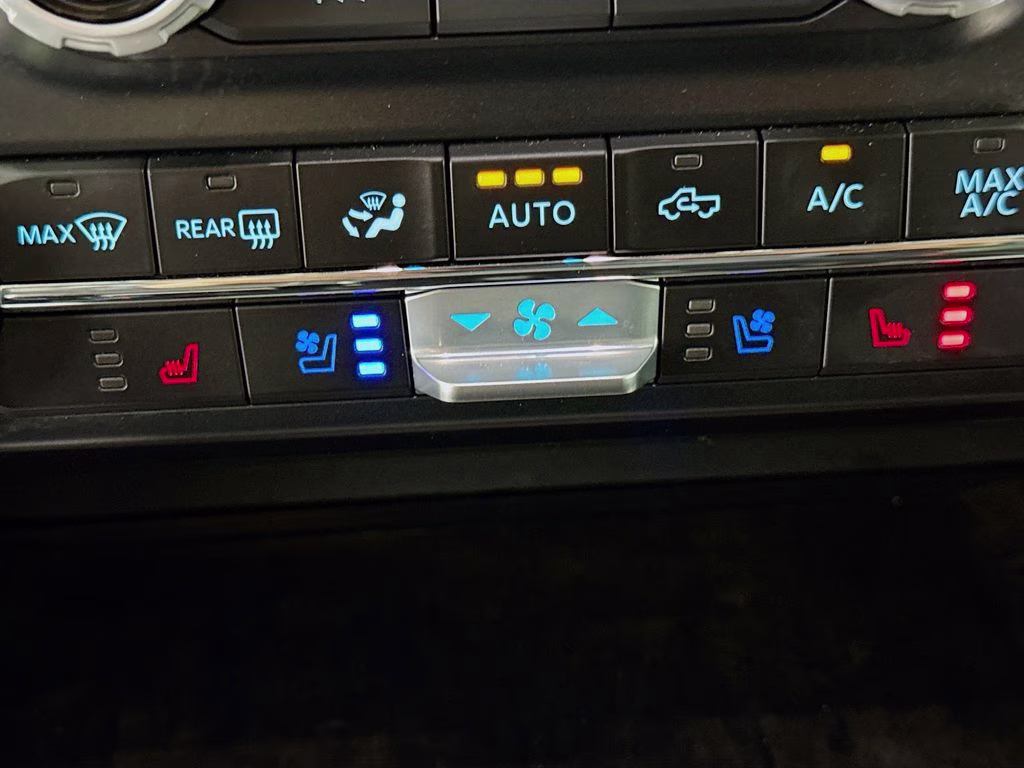 2023 Gray Metallic Ford F-150 Lariat 4X4 Truck