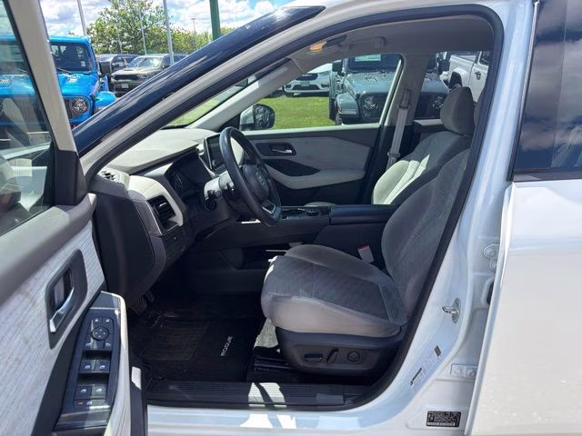 Used 2021 Nissan Rogue SV with VIN JN8AT3BB7MW223056 for sale in Pine City, Minnesota