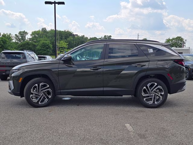 2026 Rockwood Green Hyundai Tucson SEL Plus AWD SUV