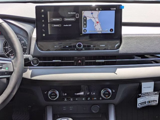 2026 Labrador Black Pearl Mitsubishi Outlander SE FWD SUV