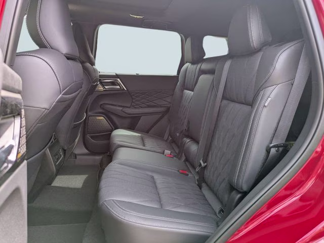 2026 Red Diamond Mitsubishi Outlander Black Edition FWD SUV