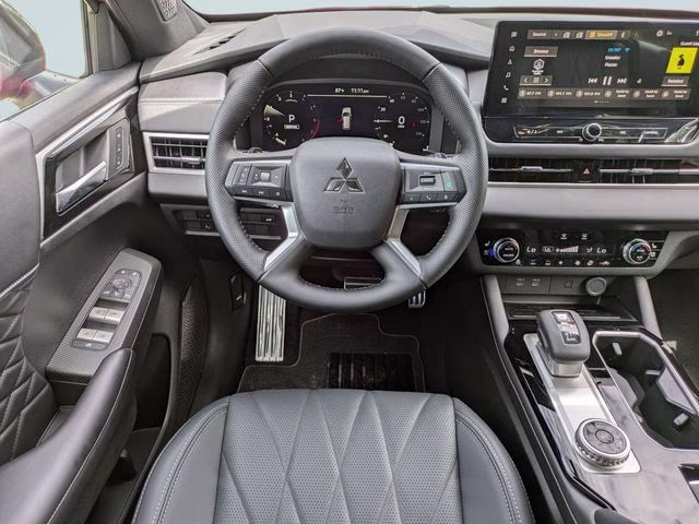 2026 Red Diamond Mitsubishi Outlander Black Edition FWD SUV