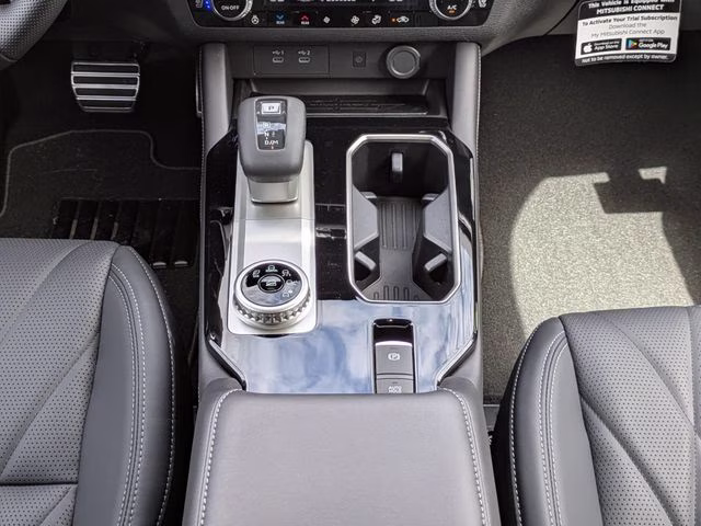 2026 Red Diamond Mitsubishi Outlander Black Edition FWD SUV