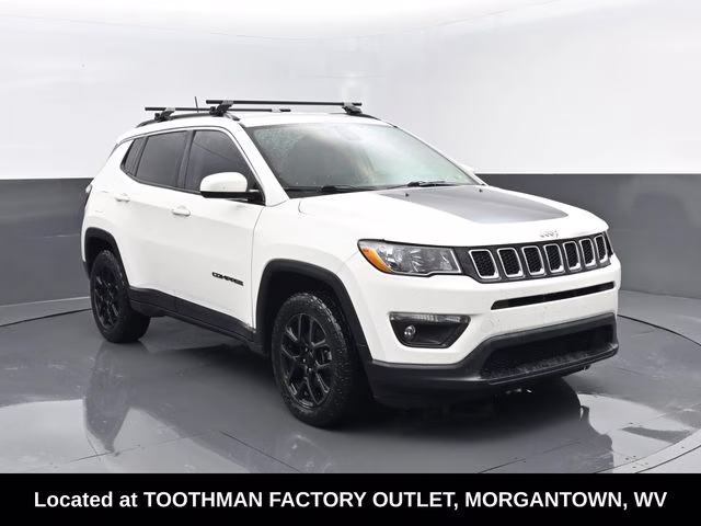 2017 White Clearcoat Jeep Compass Latitude 4X4 SUV