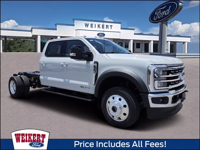 2026 Avalanche Ford Super Duty F-450 DRW Lariat 4X4 Chassis