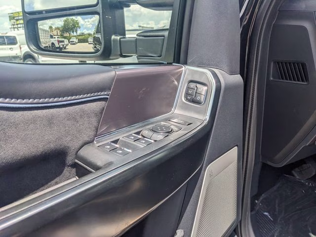 2026 Agate Black Metallic Ford Super Duty F-450 DRW Platinum 4X4 Truck