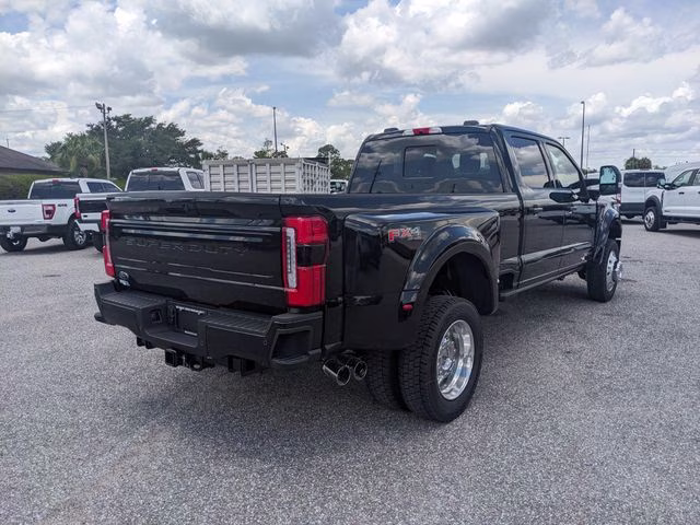 2026 Agate Black Metallic Ford Super Duty F-450 DRW Platinum 4X4 Truck