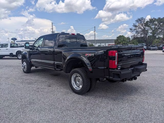 2026 Agate Black Metallic Ford Super Duty F-450 DRW Platinum 4X4 Truck