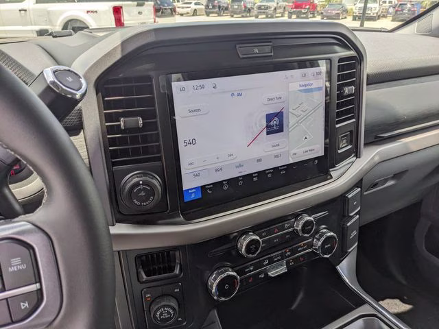2026 Oxford White Ford F-150 XLT 4X4 Truck