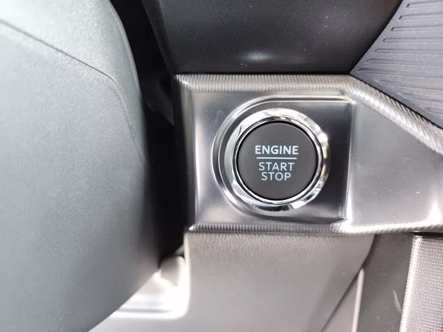 2026 Iconic Silver Metallic Ford F-150 Platinum 4X4 Truck