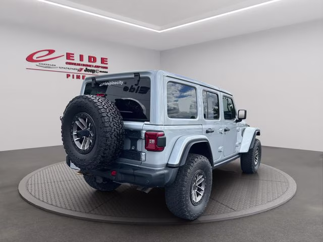 2024 Silver Zynith Clearcoat Jeep Wrangler Rubicon 392 4X4 SUV