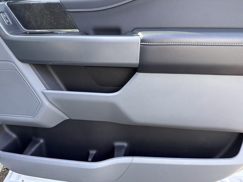 2021 Space White Metallic Ford F-150 XLT 4X4 Truck
