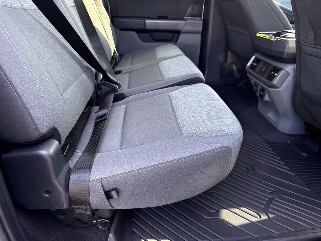2021 Space White Metallic Ford F-150 XLT 4X4 Truck