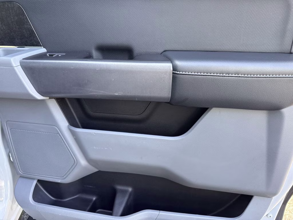 2021 Space White Metallic Ford F-150 XLT 4X4 Truck