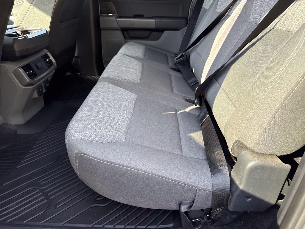 2021 Space White Metallic Ford F-150 XLT 4X4 Truck