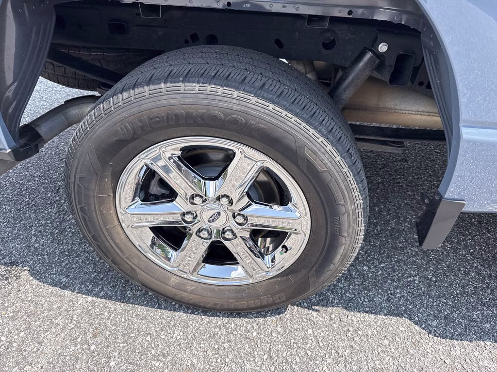 2023 Azure Gray Metallic Ford F-150 Lariat 4X4 Truck