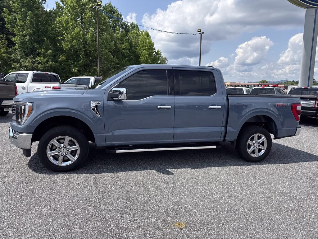 2023 Azure Gray Metallic Ford F-150 Lariat 4X4 Truck