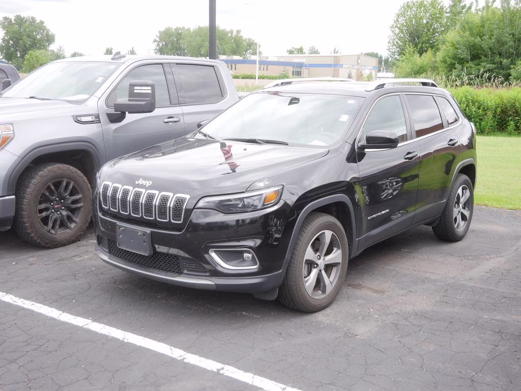 2020 Diamond Black Crystal Pearlcoat Jeep Cherokee Limited w/ Pano Roof 4X4 SUV