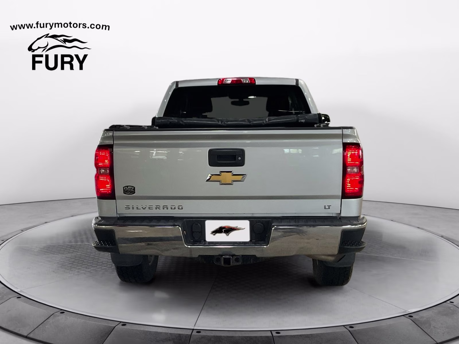 2018 Silver Ice Metallic Chevrolet Silverado 1500 LT 4X4 Truck