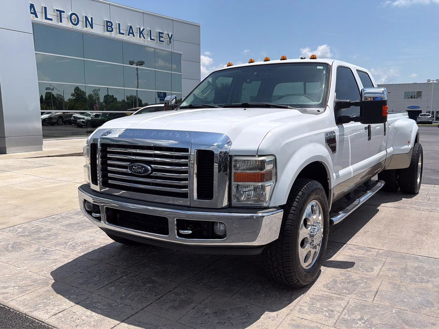 2008 Ford F-350 XL Crew Cab 172-In DRW's photo