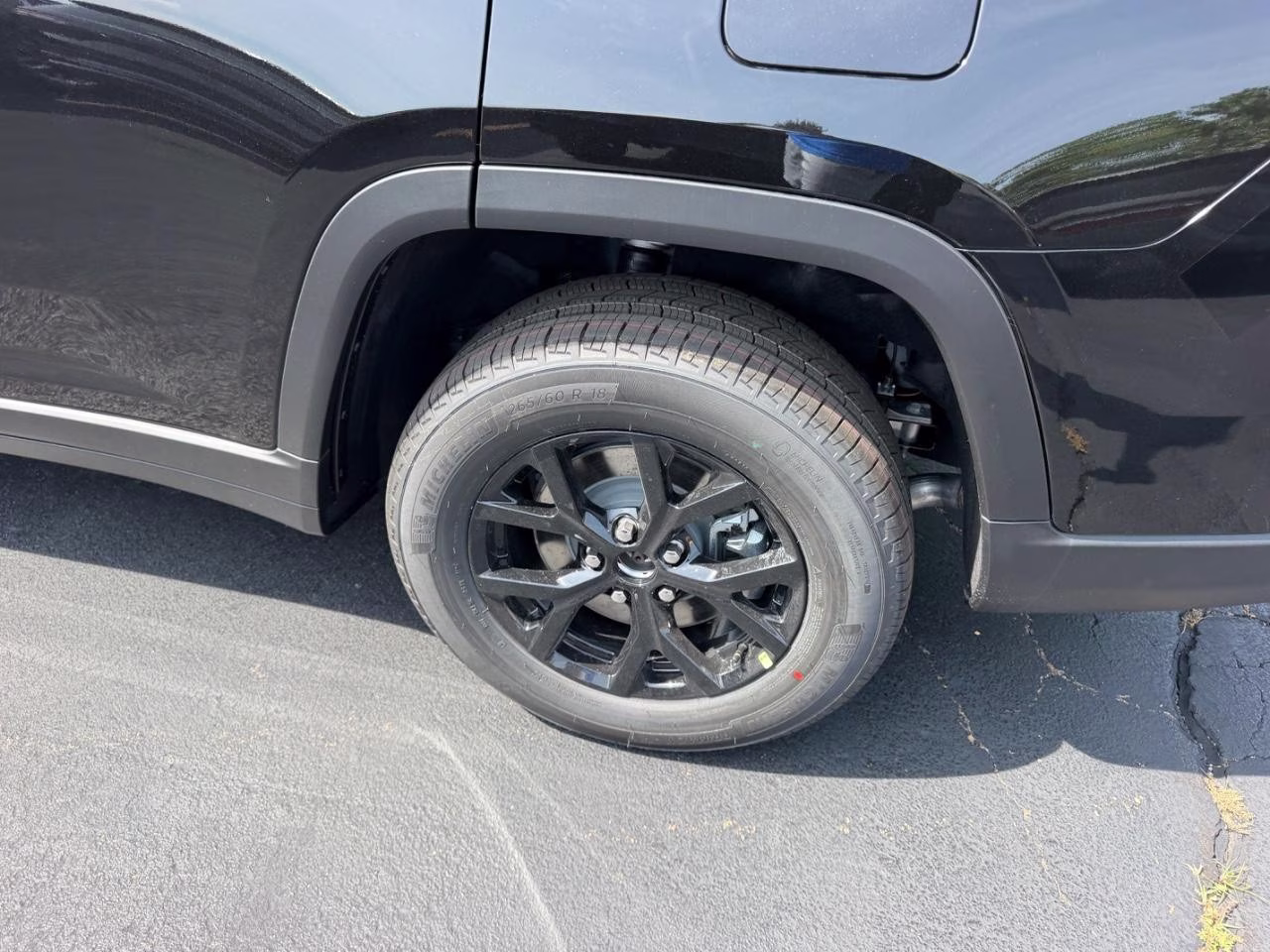2026 Diamond Black Crystal Pearlcoat Jeep Grand Cherokee L Laredo 4X4 SUV