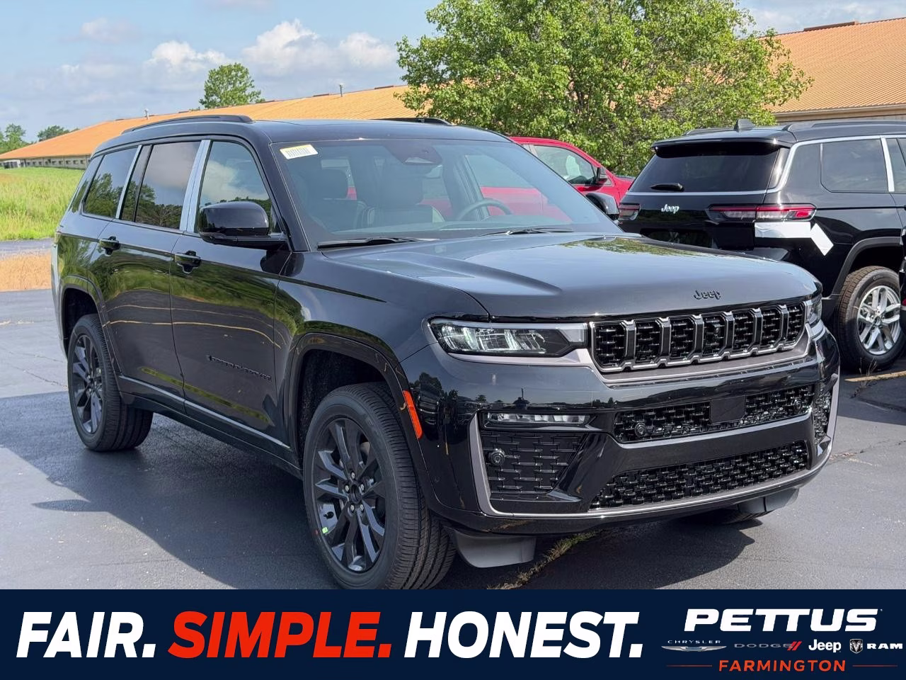 2026 Diamond Black Crystal Pearlcoat Jeep Grand Cherokee L Limited Reserve 4X4 SUV