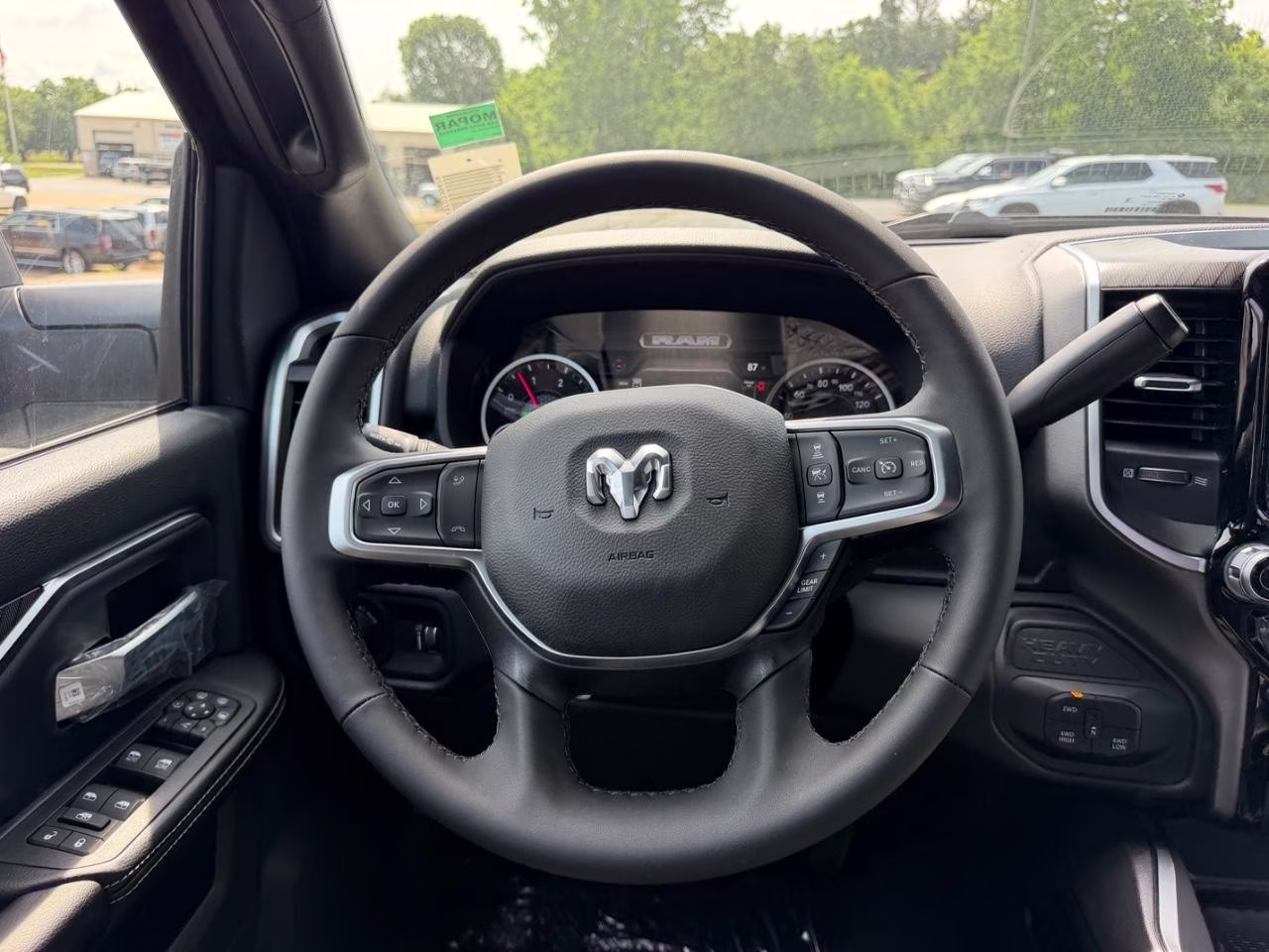 2026 Diamond Black Crystal Pearlcoat Ram 3500 Big Horn 4X4 Truck