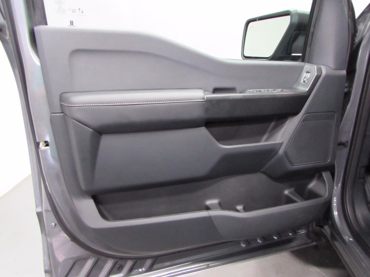2026 Carbonized Gray Metallic Ford F-150 STX 4X4 Truck