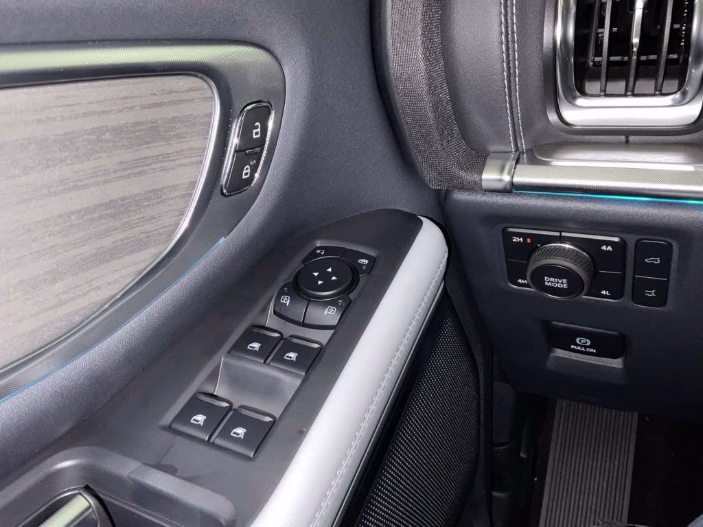 2027 Blue Metallic Ford Expedition Platinum 4X4 SUV