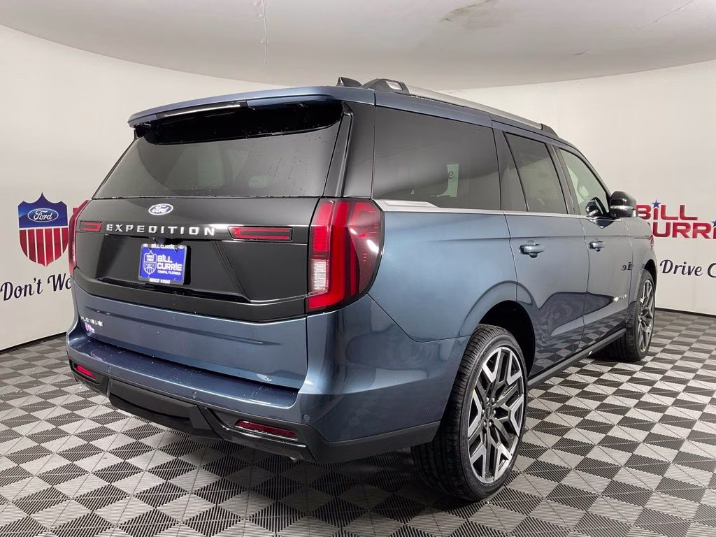 2027 Blue Metallic Ford Expedition Platinum 4X4 SUV