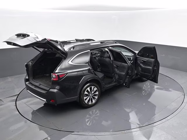 2025 Crystal Black Silica Subaru Outback Limited AWD SUV