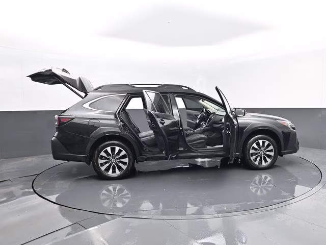 2025 Crystal Black Silica Subaru Outback Limited AWD SUV