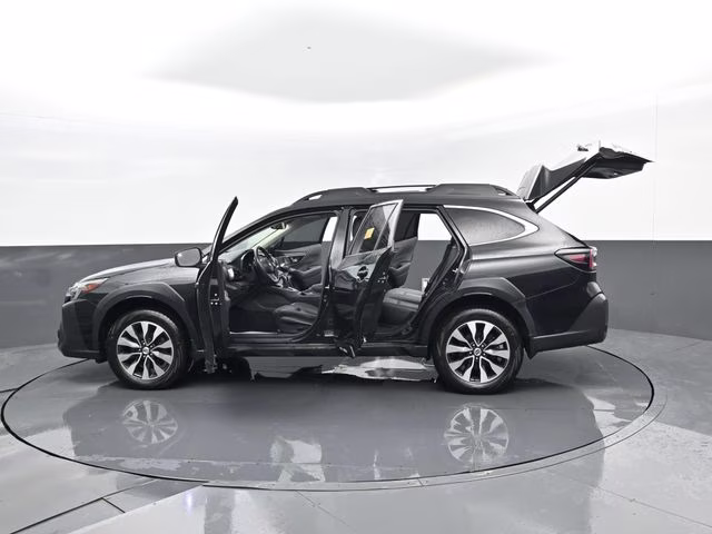 2025 Crystal Black Silica Subaru Outback Limited AWD SUV