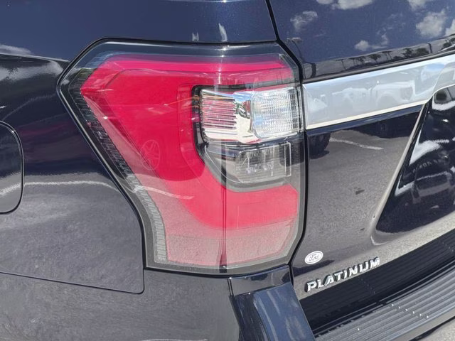 2021 Blue Metallic Ford Expedition Max Platinum 4X4 SUV