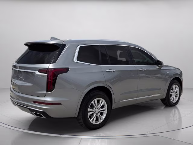 2025 Argent Silver Metallic Cadillac XT6 Luxury FWD SUV