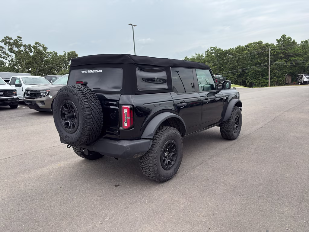 2024 Shadow Black Ford Bronco Wildtrak 4X4 SUV