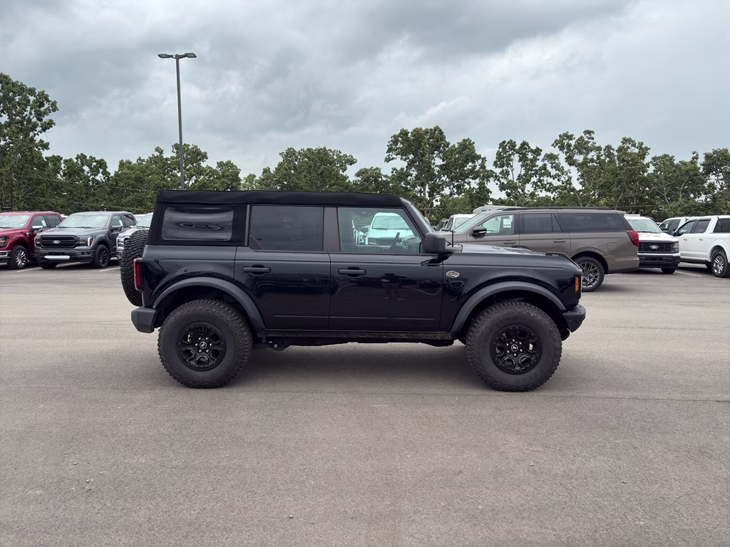 2024 Shadow Black Ford Bronco Wildtrak 4X4 SUV