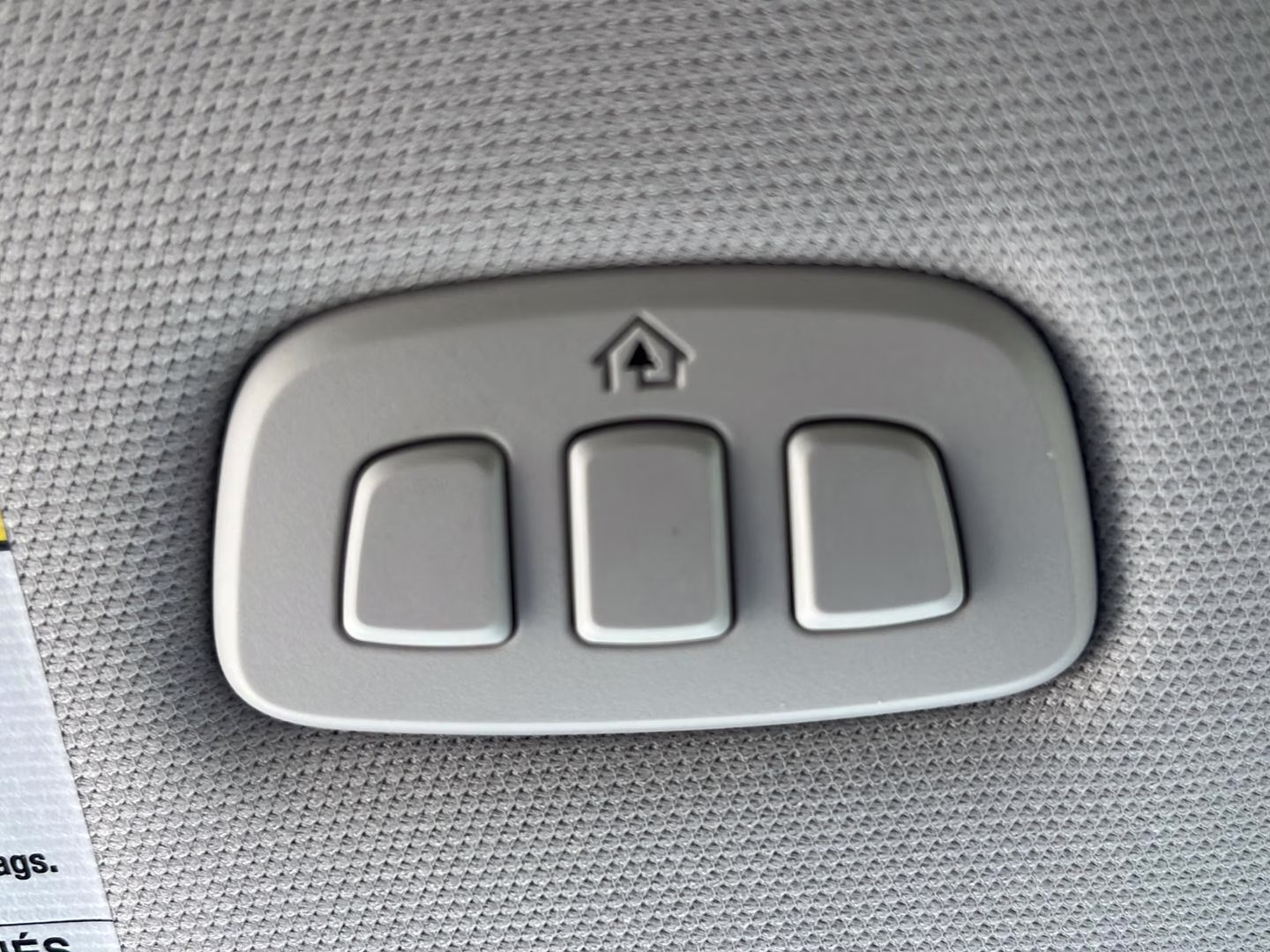 2026 Star White Metallic Tri-Coat Ford Explorer Platinum 4X4 SUV