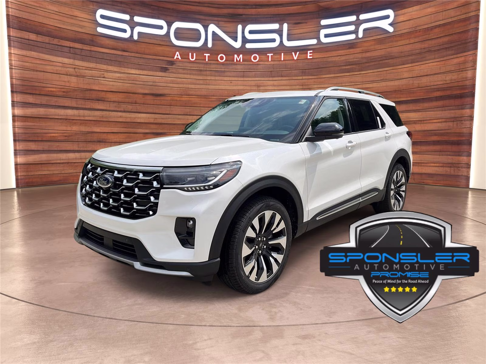 2026 Star White Metallic Tri-Coat Ford Explorer Platinum 4X4 SUV