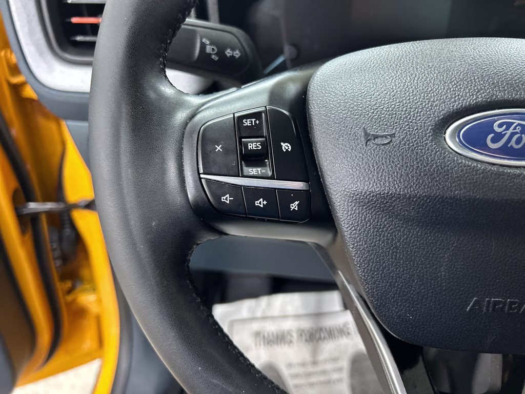 2023 Cyber Orange Metallic Tricoat Ford Maverick XLT FWD Truck
