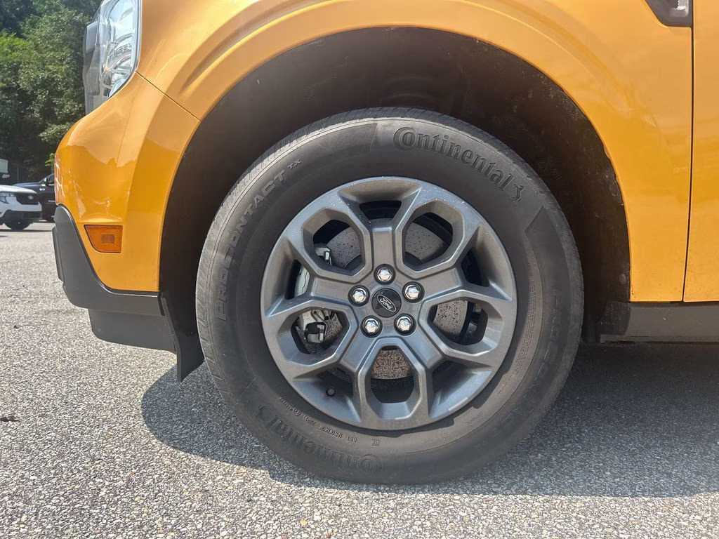 2023 Cyber Orange Metallic Tricoat Ford Maverick XLT FWD Truck
