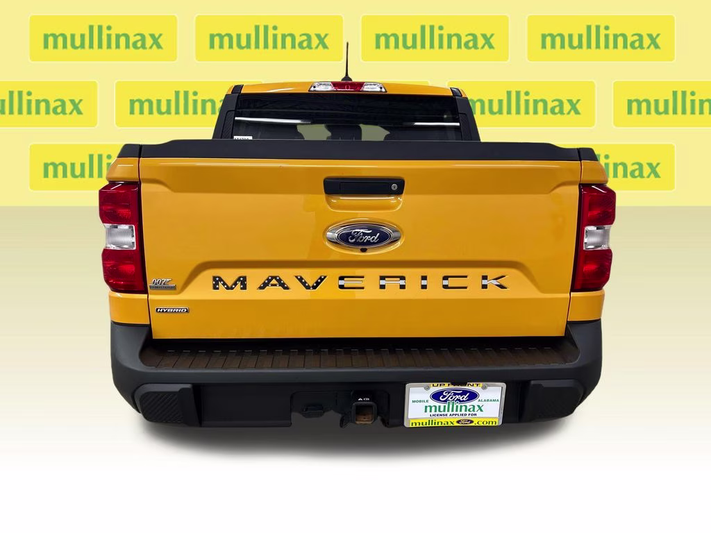 2023 Cyber Orange Metallic Tricoat Ford Maverick XLT FWD Truck