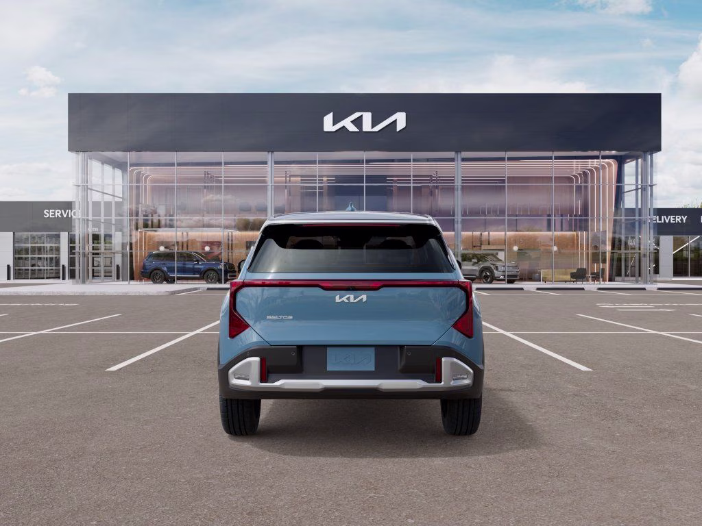 2027 Frost Blue Kia Seltos S FWD SUV