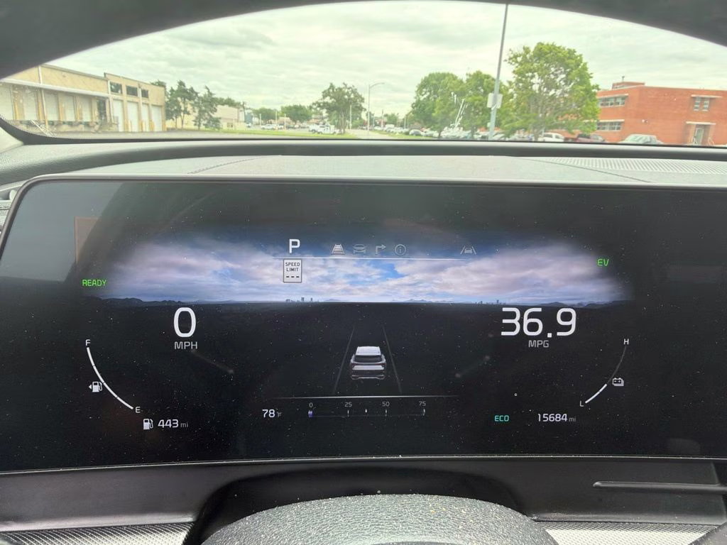 2025 Snow White Pearl Kia Sportage Hybrid SX-Prestige AWD SUV