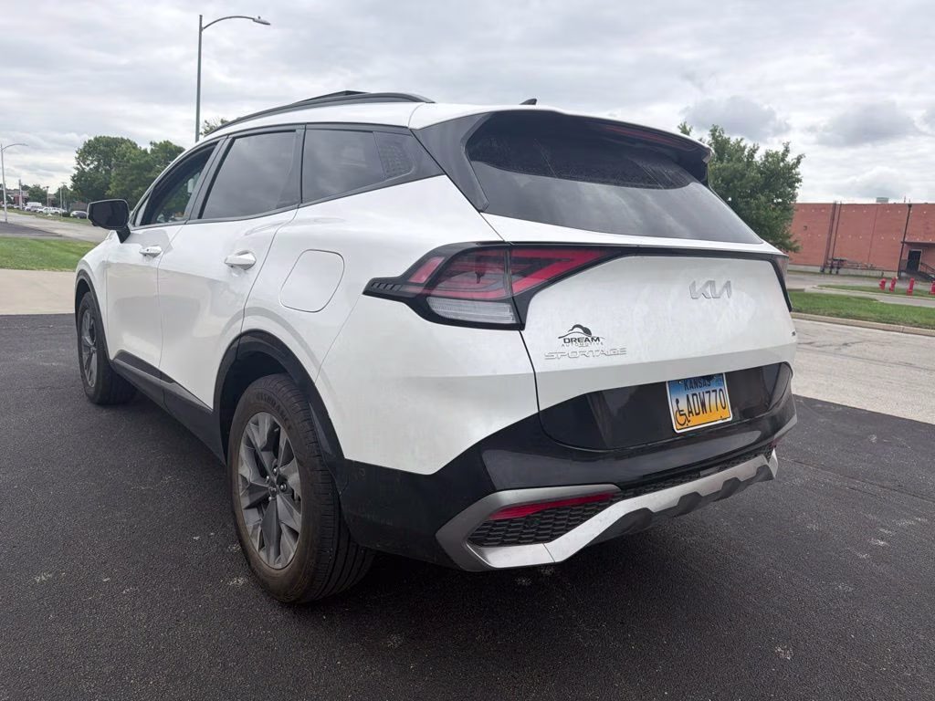 2025 Snow White Pearl Kia Sportage Hybrid SX-Prestige AWD SUV
