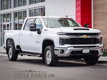 2024 Summit White Chevrolet Silverado 2500HD LT 4X4 Truck